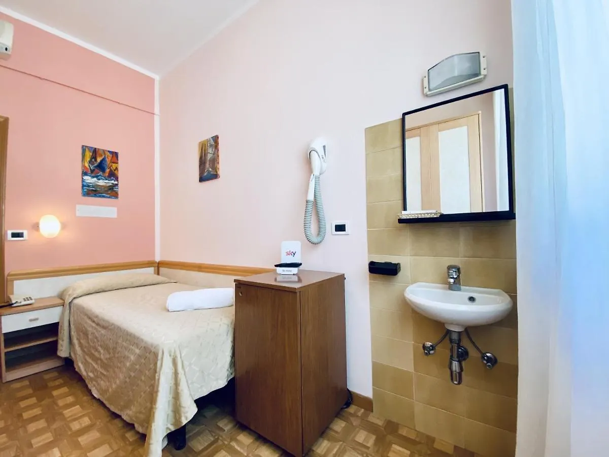 Hotel Villa Grazia Cesenatico 0*,  Italien